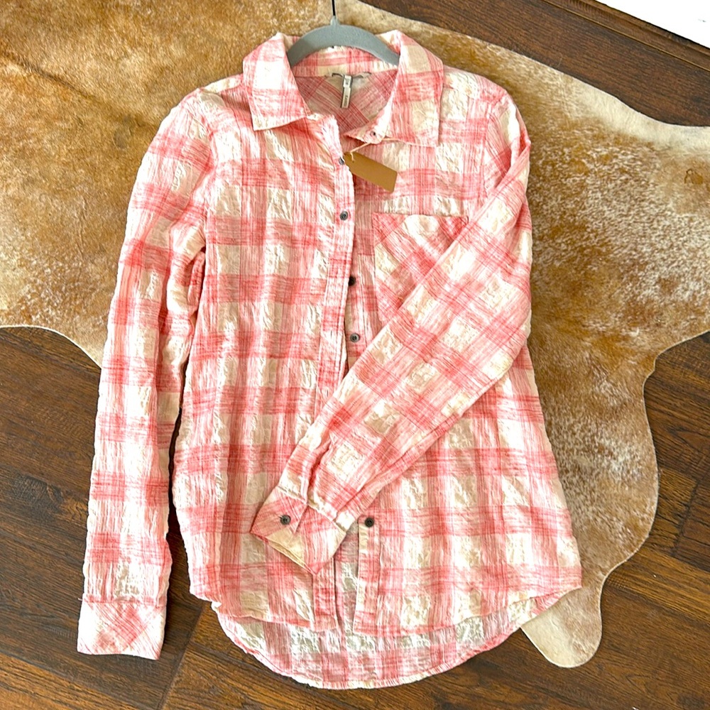 BKE button down shirt EUC